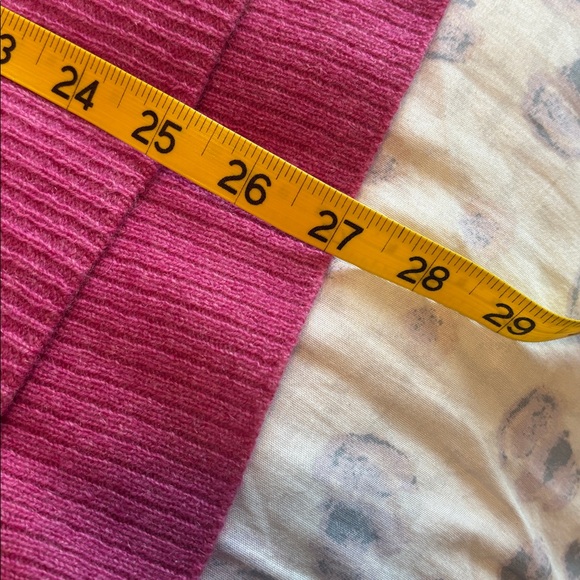 Saks Fifth Avenue Pink V-Neck Sweater Women’s Size XL - Picture 9 of 11